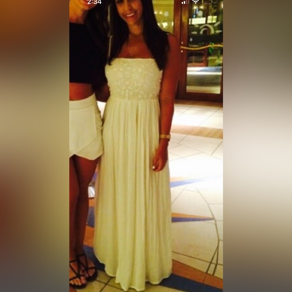 Forever 21 Cream Maxi Dress